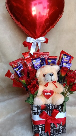 Premium Chocolate Gift Hamper – Assorted Chocolates | Perfect for Gifting 🎁