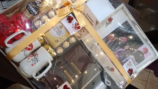 Premium Chocolate & Teddy Gift Hamper – Assorted Chocolates | Perfect for Gifting 🎁