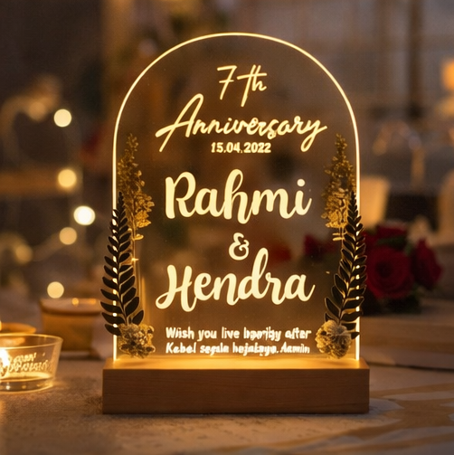 Personalized Anniversery LED Acrylic Lamp – Custom Engraved Night Light with Wooden Base