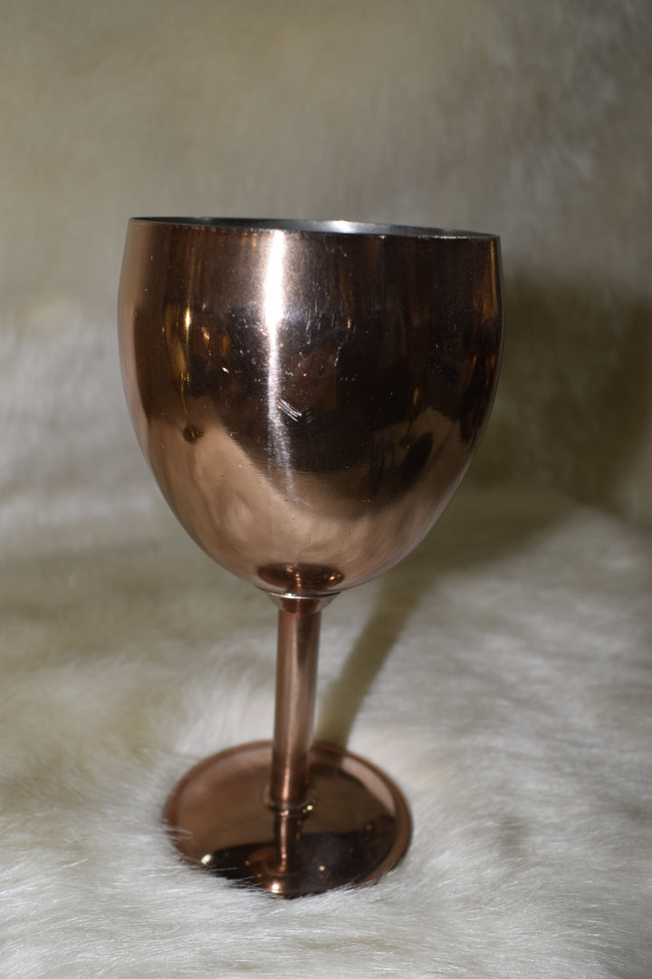 Premium Metal Wine Glass Set | Elegant Gold Finish Goblets for Parties, Gifting & Home Décor